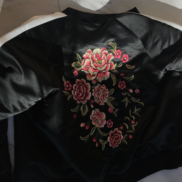 Forever 21 Bomber - Picture 5 of 6